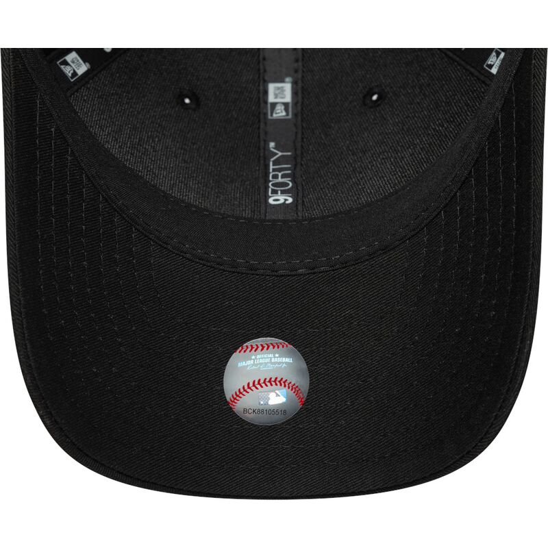 gorra-curva-negra-snapback-9forty-m-crown-de-new-york-yankees-mlb-de-new-era