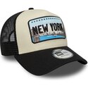gorra-trucker-negra-y-beige-a-frame-license-plate-de-new-york-de-new-era