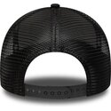 gorra-trucker-negra-y-beige-a-frame-license-plate-de-new-york-de-new-era