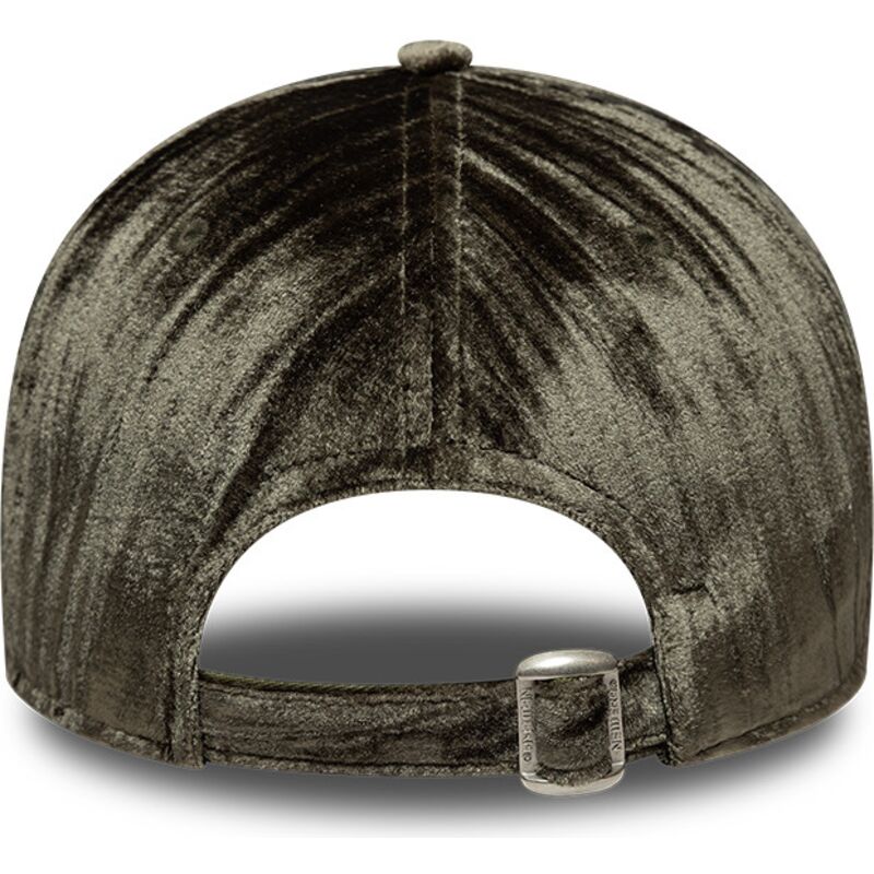 gorra-curva-verde-ajustable-para-mujer-con-logo-verde-9twenty-velour-de-new-york-yankees-mlb-de-new-era gorra-curva-verde-ajustable-para-mujer-con-logo-verde-9twenty-velour-de-new-york-yankees-mlb-de-new-era