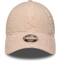 gorra-curva-rosa-snapback-para-nino-con-logo-rosa-9forty-m-crown-winter-borg-de-new-york-yankees-mlb-de-new-era