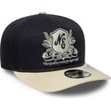 gorra-curva-azul-marino-y-beige-ajustable-19twenty-washed-graphic-de-new-era