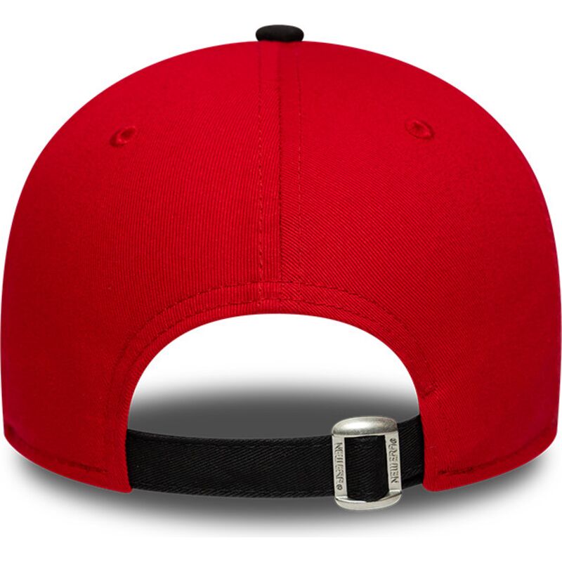 gorra-curva-roja-y-negra-ajustable-9forty-contrast-de-ac-milan-serie-a-de-new-era gorra-curva-roja-y-negra-ajustable-9forty-contrast-de-ac-milan-serie-a-de-new-era