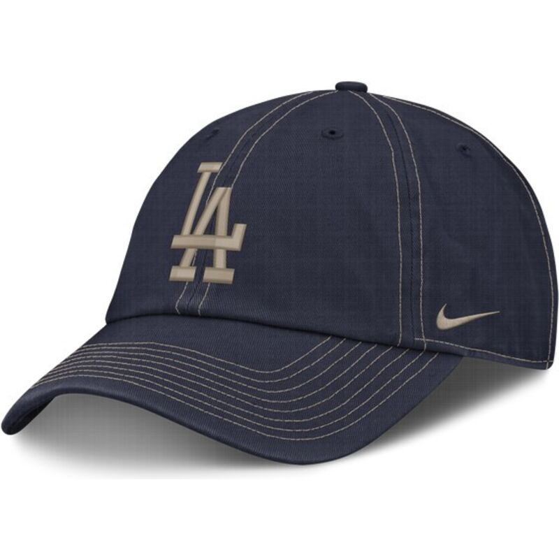 gorra-curva-azul-marino-ajustable-con-logo-beige-fathers-day-club-unstructured-organic-cotton-de-los-angeles-dodgers-mlb-de-nike gorra-curva-azul-marino-ajustable-con-logo-beige-fathers-day-club-unstructured-organic-cotton-de-los-angeles-dodgers-mlb-de-nike