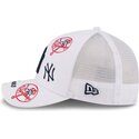 gorra-trucker-blanca-9forty-m-crown-a-frame-all-over-de-new-york-yankees-mlb-de-new-era