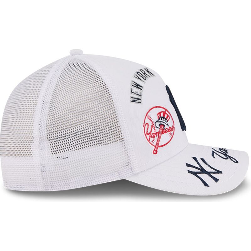 gorra-trucker-blanca-9forty-m-crown-a-frame-all-over-de-new-york-yankees-mlb-de-new-era
