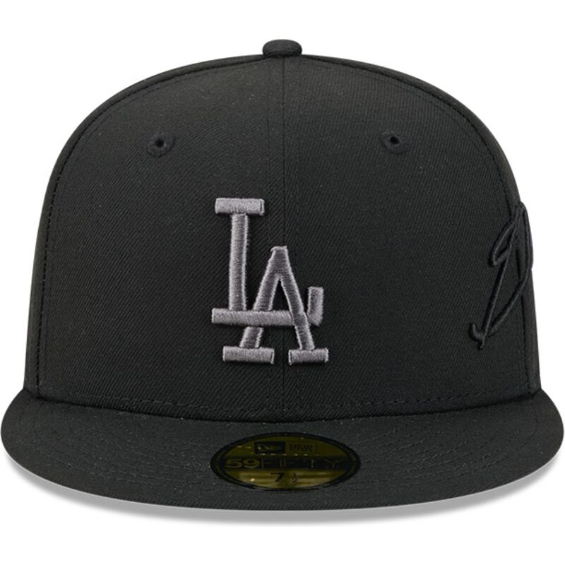 gorra-plana-negra-ajustada-con-logo-gris-59fifty-side-script-de-los-angeles-dodgers-mlb-de-new-era