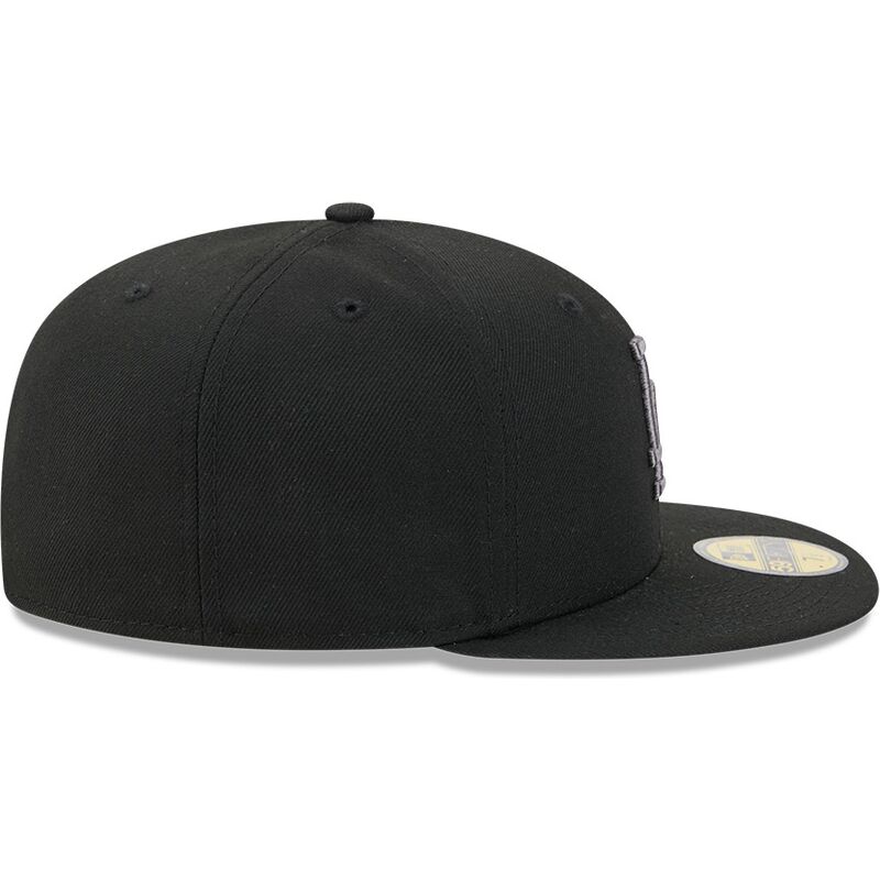 gorra-plana-negra-ajustada-con-logo-gris-59fifty-side-script-de-los-angeles-dodgers-mlb-de-new-era