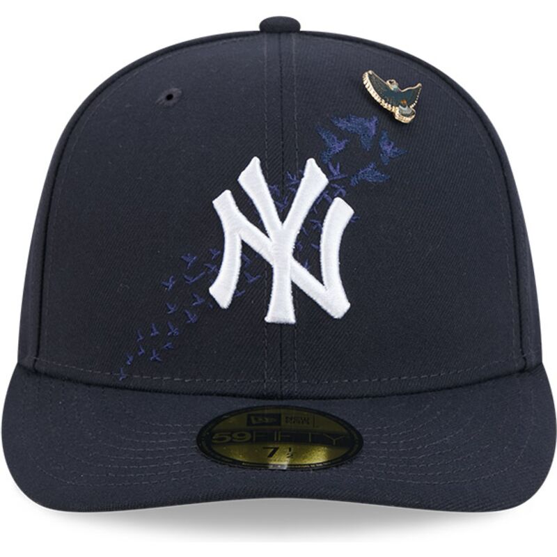 gorra-curva-azul-marino-ajustada-59fifty-pin-na-lifestyle-f1-de-new-york-yankees-mlb-de-new-era