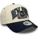 gorra-curva-beige-y-azul-marino-snapback-e-frame-wordmark-suede-de-new-york-yankees-mlb-de-new-era