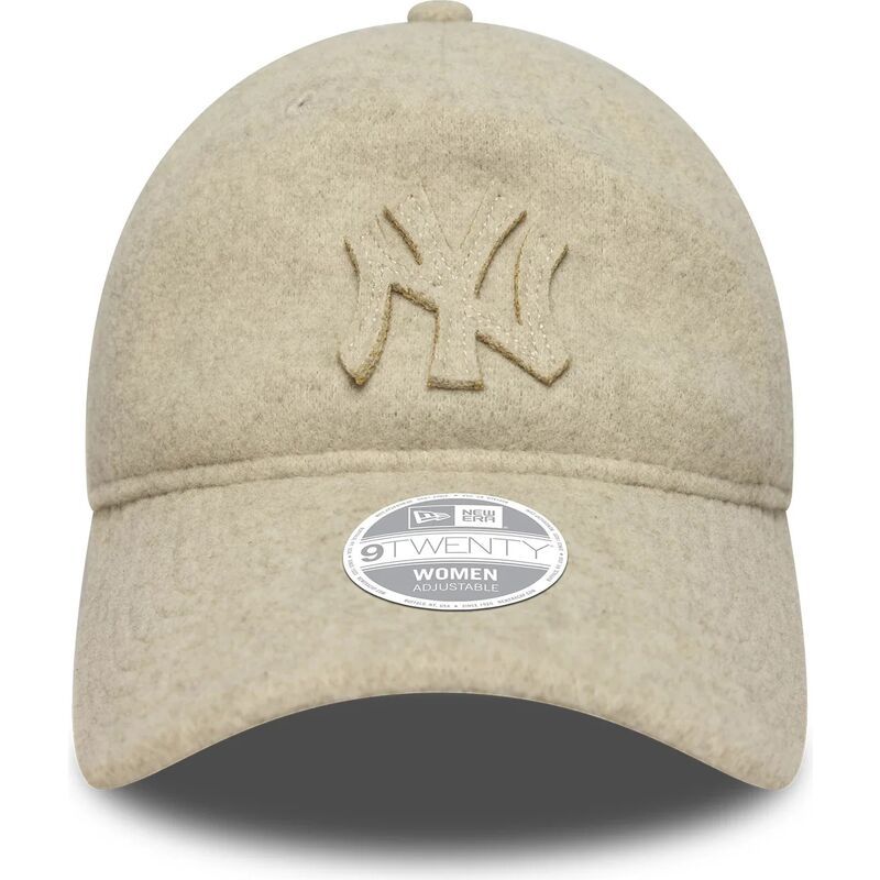 gorra-curva-beige-ajustable-con-logo-beige-9twenty-a-frame-melton-luxe-de-new-york-yankees-mlb-de-new-era