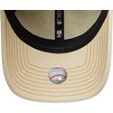 gorra-curva-beige-ajustable-con-logo-marron-9twenty-denim-de-new-york-yankees-mlb-de-new-era