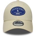 gorra-curva-crema-ajustable-con-logo-azul-9forty-patch-de-los-angeles-dodgers-mlb-de-new-era