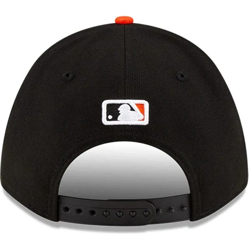 gorra-curva-negra-snapback-con-logo-naranja-9forty-m-crown-player-replica-de-san-francisco-giants-mlb-de-new-era