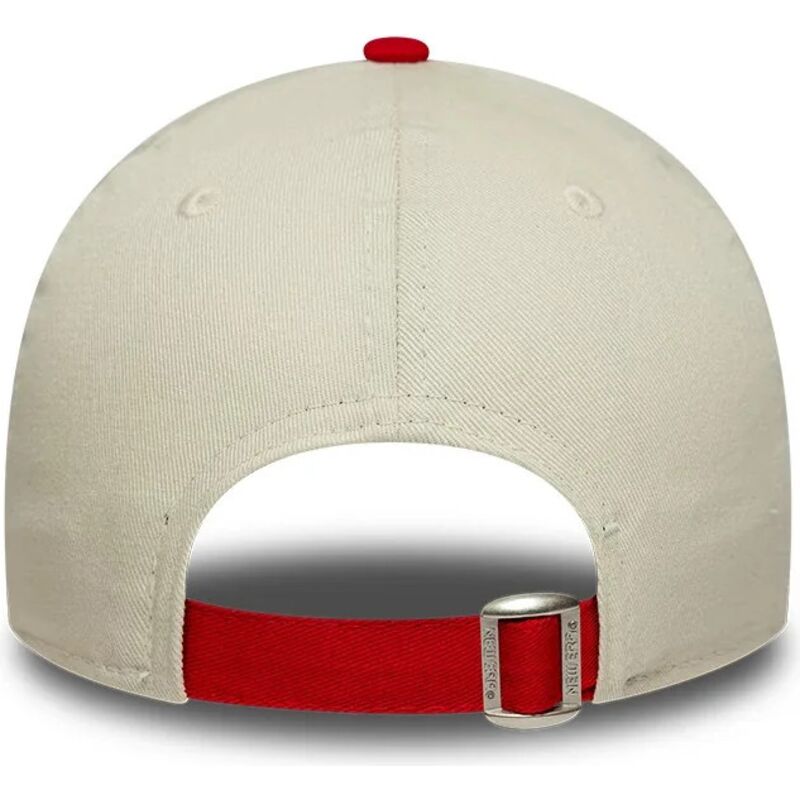 gorra-curva-beige-y-roja-ajustable-para-nino-9forty-contrast-de-manchester-united-football-club-premier-league-de-new-era