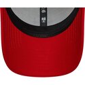 gorra-curva-beige-y-roja-ajustable-para-mujer-9forty-contrast-de-manchester-united-football-club-premier-league-de-new-era
