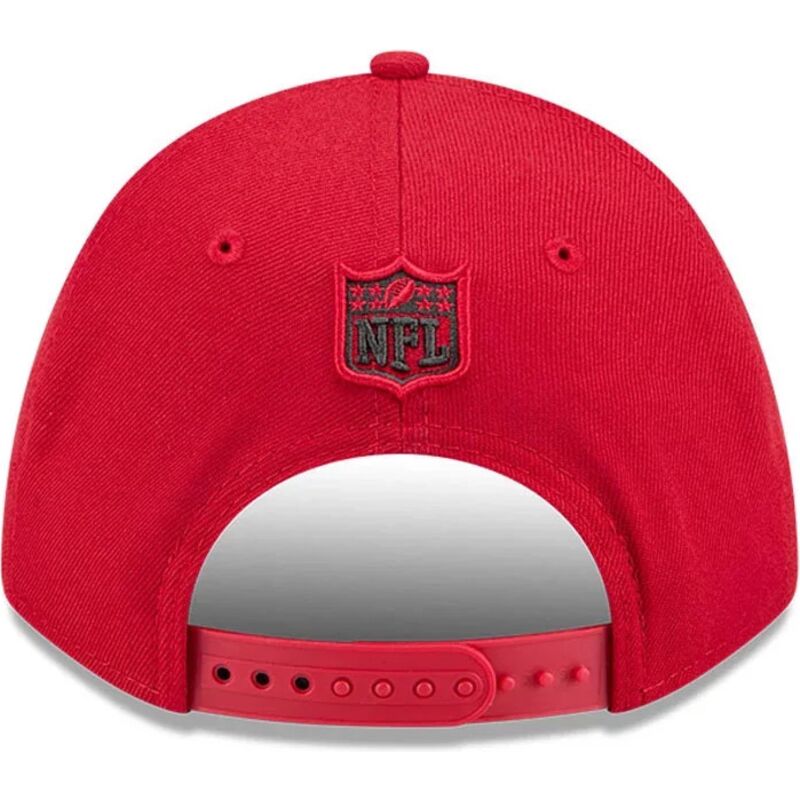 gorra-curva-marron-snapback-9forty-m-crown-team-de-tampa-bay-buccaneers-nfl-de-new-era