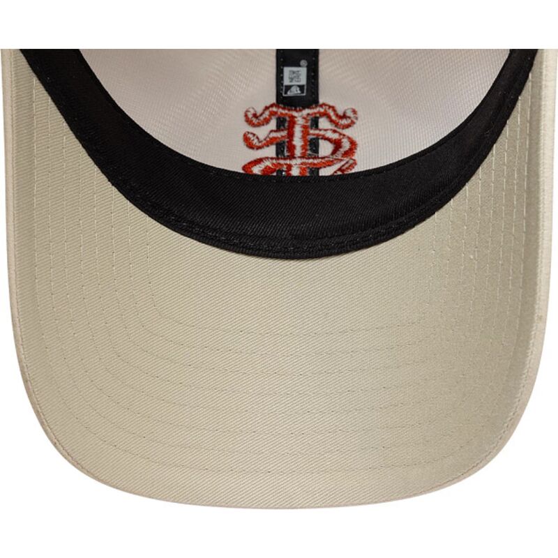 gorra-curva-beige-ajustable-con-logo-rojo-9twenty-faux-suede-de-stade-toulousain-top-14-de-new-era