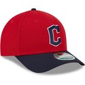 gorra-curva-roja-y-azul-marino-snapback-9forty-m-crown-player-replica-de-cleveland-guardians-mlb-de-new-era