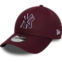 gorra-curva-granate-roja-ajustable-con-logo-granate-9forty-team-outline-de-new-york-yankees-mlb-de-new-era
