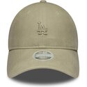 gorra-curva-beige-ajustable-para-mujer-con-logo-beige-9twenty-washed-pu-de-los-angeles-dodgers-mlb-de-new-era