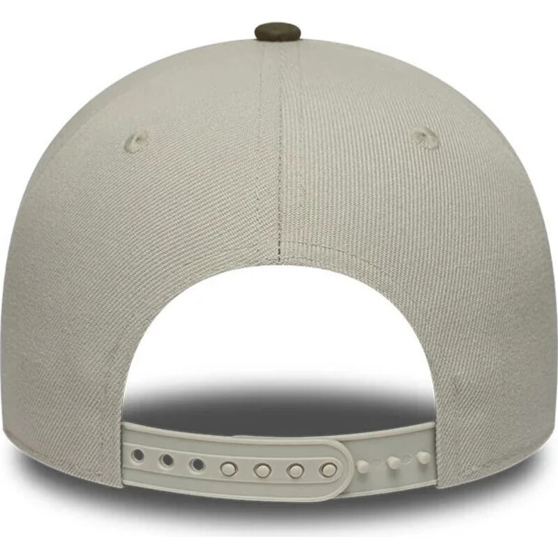 gorra-curva-verde-y-beige-snapback-con-logo-verde-e-frame-suede-visor-de-los-angeles-dodgers-mlb-de-new-era gorra-curva-verde-y-beige-snapback-con-logo-verde-e-frame-suede-visor-de-los-angeles-dodgers-mlb-de-new-era