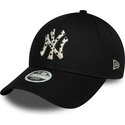 gorra-curva-negra-ajustable-para-mujer-con-logo-beige-9forty-infill-de-new-york-yankees-mlb-de-new-era