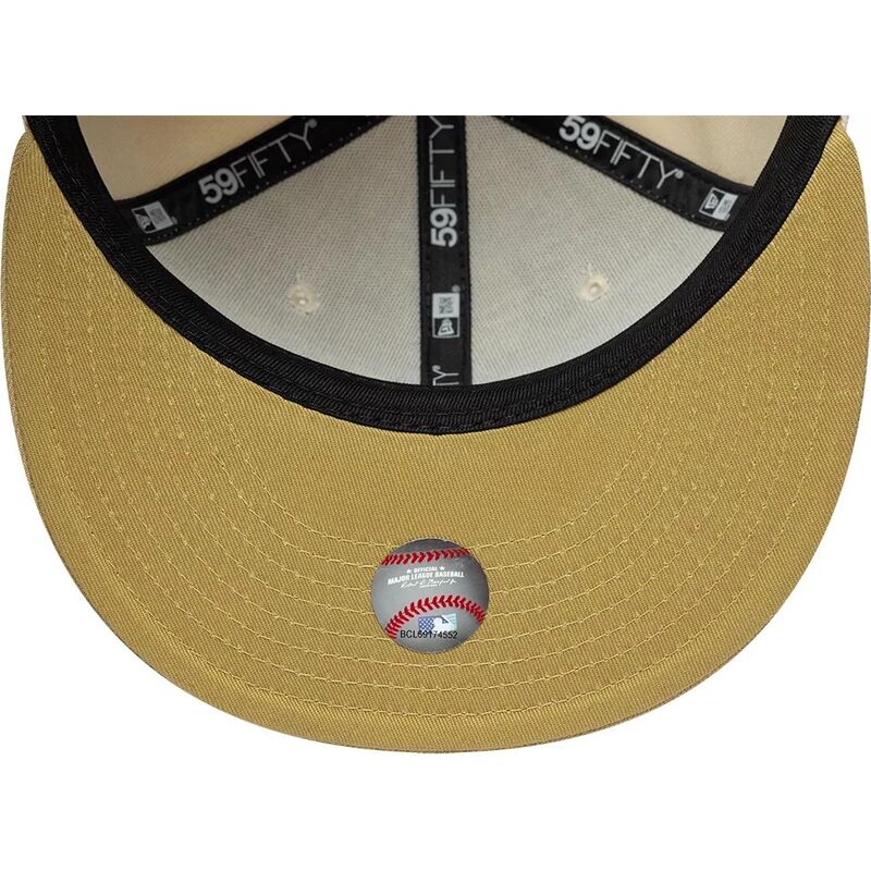 gorra-plana-beige-y-marron-ajustada-59fifty-league-essential-de-new-york-yankees-mlb-de-new-era