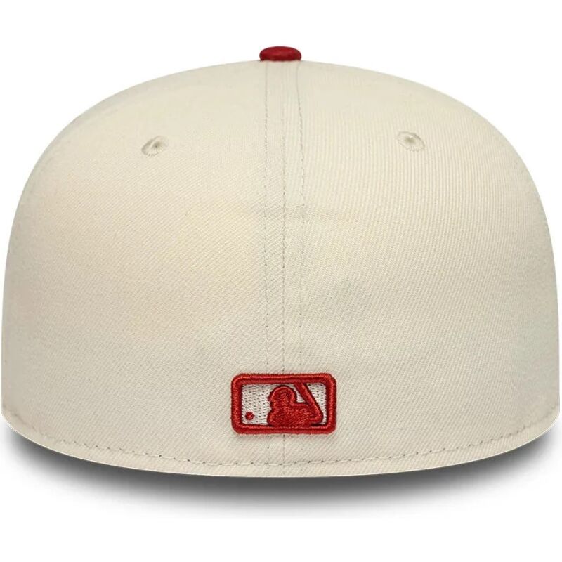 gorra-plana-beige-y-roja-ajustada-con-logo-rojo-59fifty-league-essential-de-new-york-yankees-mlb-de-new-era