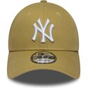 gorra-curva-khaki-ajustable-9forty-league-essential-de-new-york-yankees-mlb-de-new-era