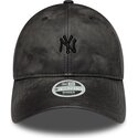 gorra-curva-negra-ajustable-para-mujer-con-logo-negro-9twenty-washed-pu-de-new-york-yankees-mlb-de-new-era