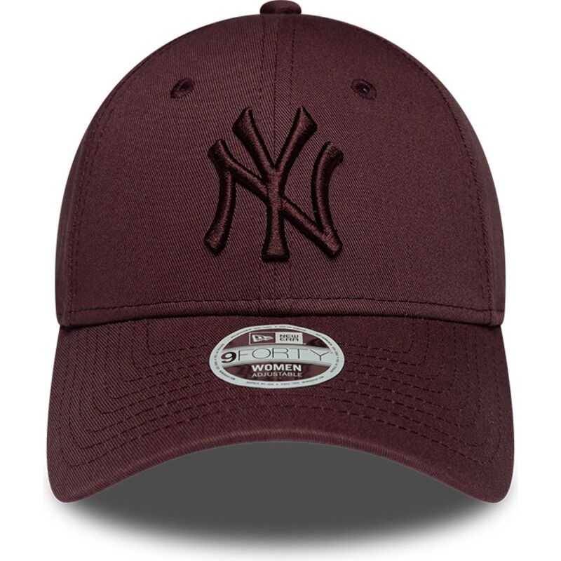 gorra-curva-granate-ajustable-para-mujer-con-logo-granate-9forty-league-essential-de-new-york-yankees-mlb-de-new-era
