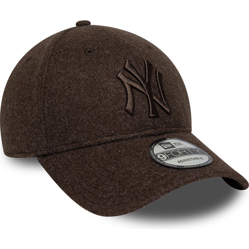 gorra-curva-marron-snapback-con-logo-marron-9forty-winter-de-new-york-yankees-mlb-de-new-era