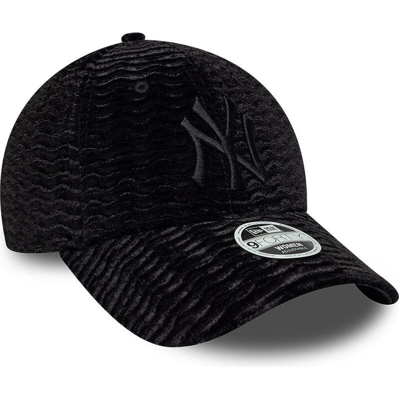 gorra-curva-negra-ajustable-para-mujer-con-logo-negro-9forty-velour-de-new-york-yankees-mlb-de-new-era