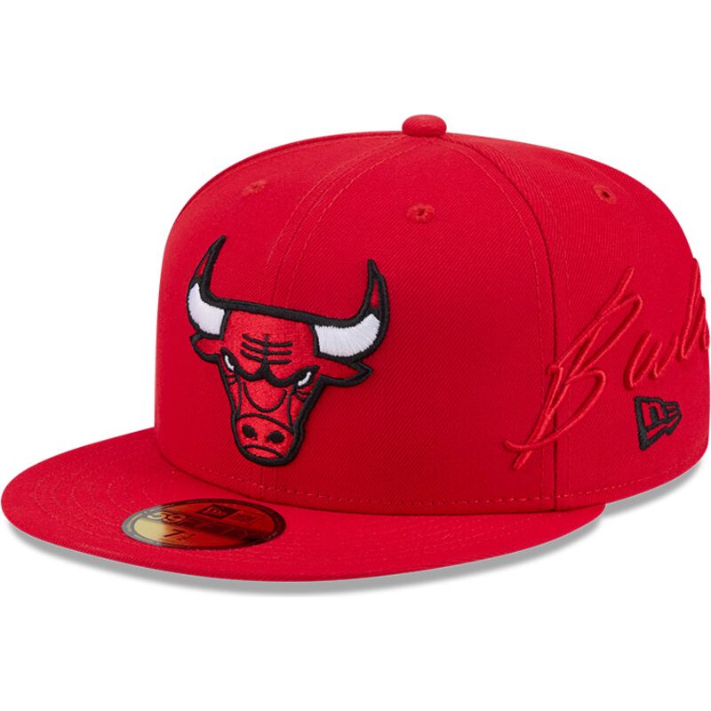 gorra-plana-roja-ajustada-59fifty-side-script-de-chicago-bulls-nba-de-new-era
