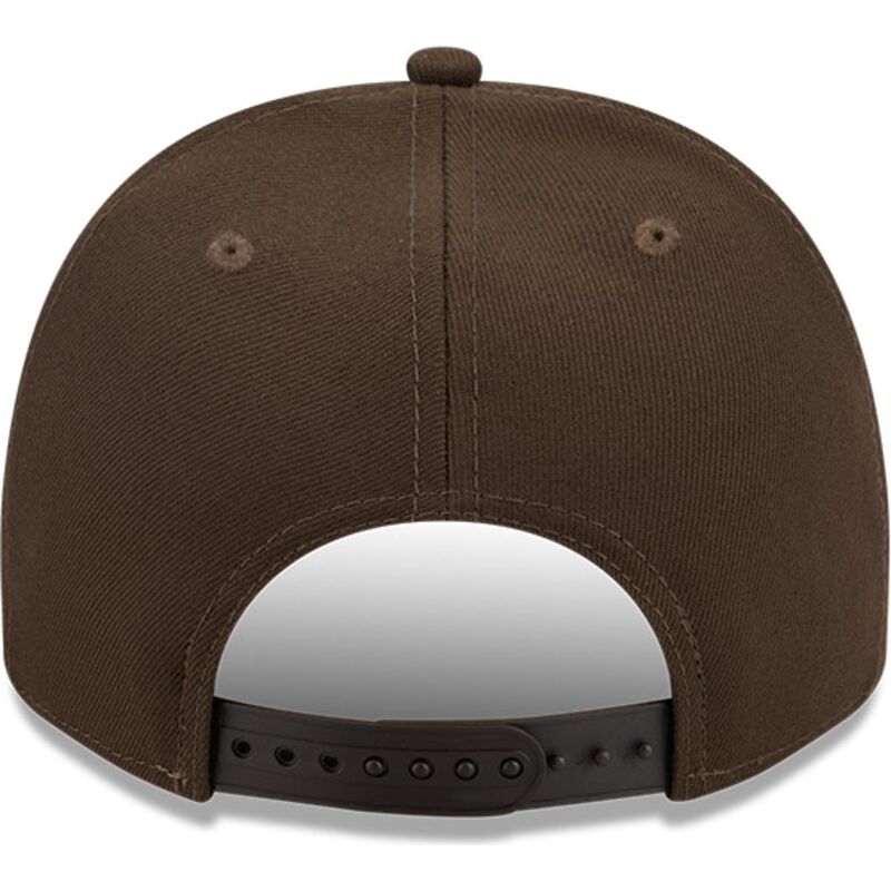 gorra-curva-marron-snapback-9fifty-a-frame-precurved-visor-pin-de-atlanta-braves-mlb-de-new-era