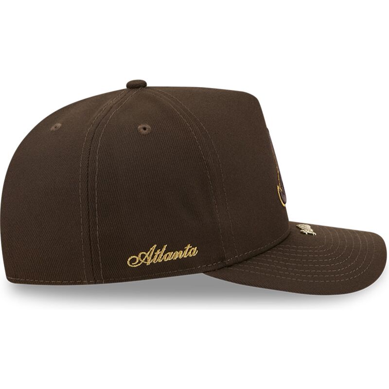 gorra-curva-marron-snapback-9fifty-a-frame-precurved-visor-pin-de-atlanta-braves-mlb-de-new-era