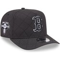 gorra-curva-negra-snapback-con-logo-negro-9fifty-a-frame-precurved-checkered-de-boston-red-sox-mlb-de-new-era