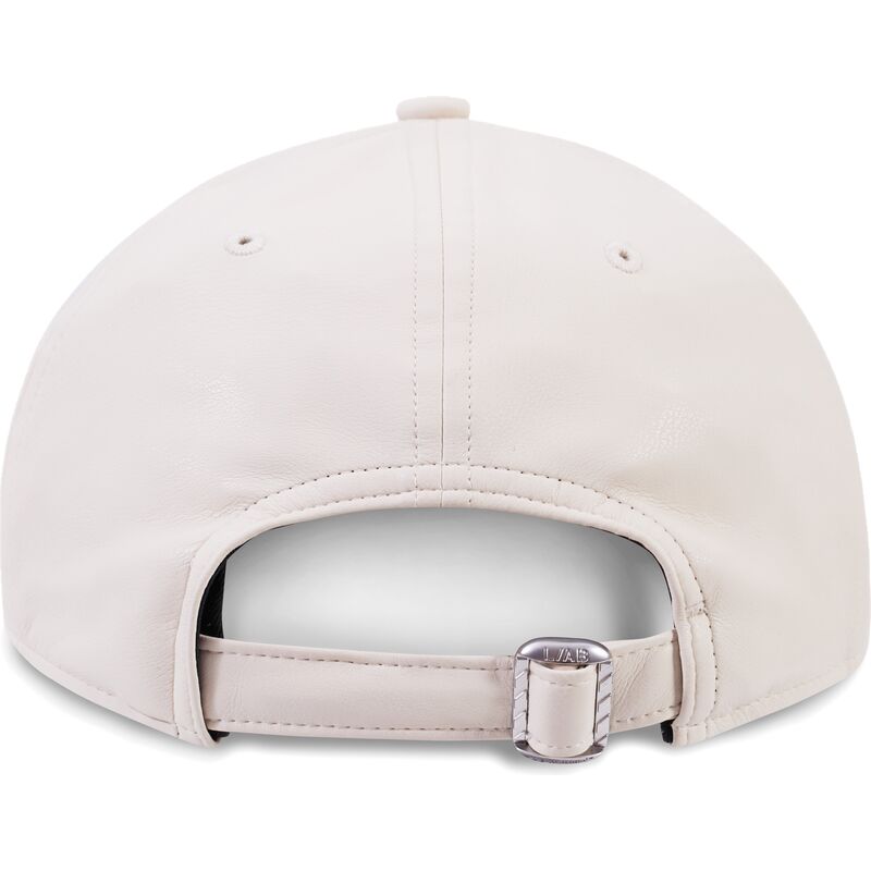 gorra-curva-beige-ajustable-clamp-arrows-pu-leather-de-l-ab-c-o-off-white gorra-curva-beige-ajustable-clamp-arrows-pu-leather-de-l-ab-c-o-off-white
