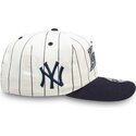 gorra-curva-azul-marino-y-blanca-snapback-19twenty-pinstripe-de-new-york-yankees-mlb-de-new-era