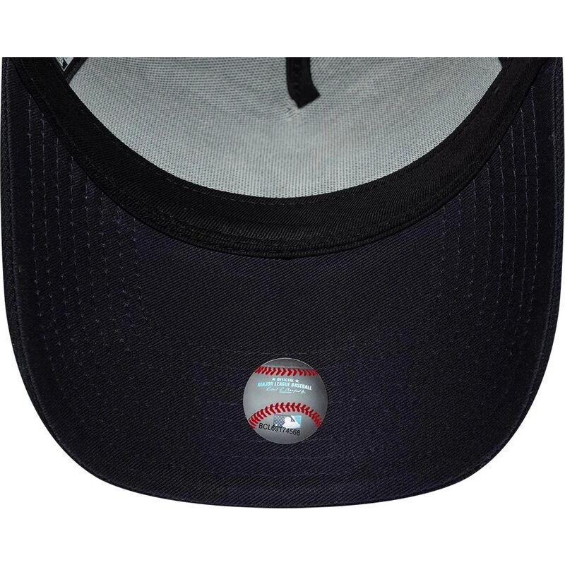 gorra-curva-azul-marino-snapback-e-frame-mythical-icon-de-new-york-yankees-mlb-de-new-era