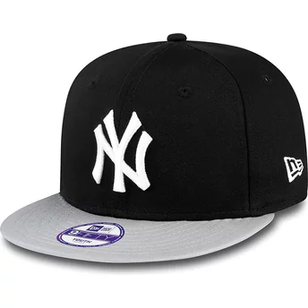 Gorra plana negra snapback para niño 9FIFTY Cotton Block de New York Yankees MLB de New Era
